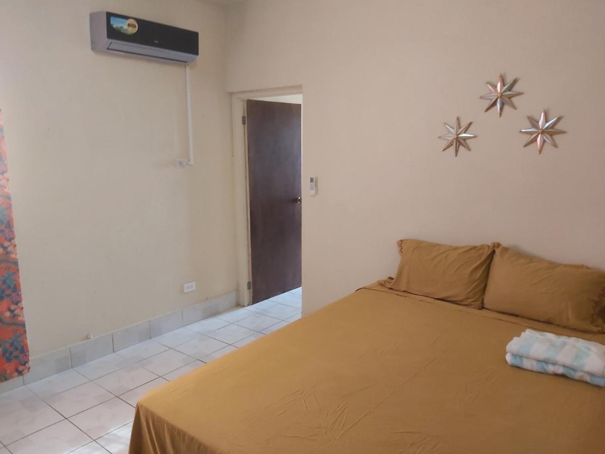 ברידג'טאון Ocean View Apartments מראה חיצוני תמונה