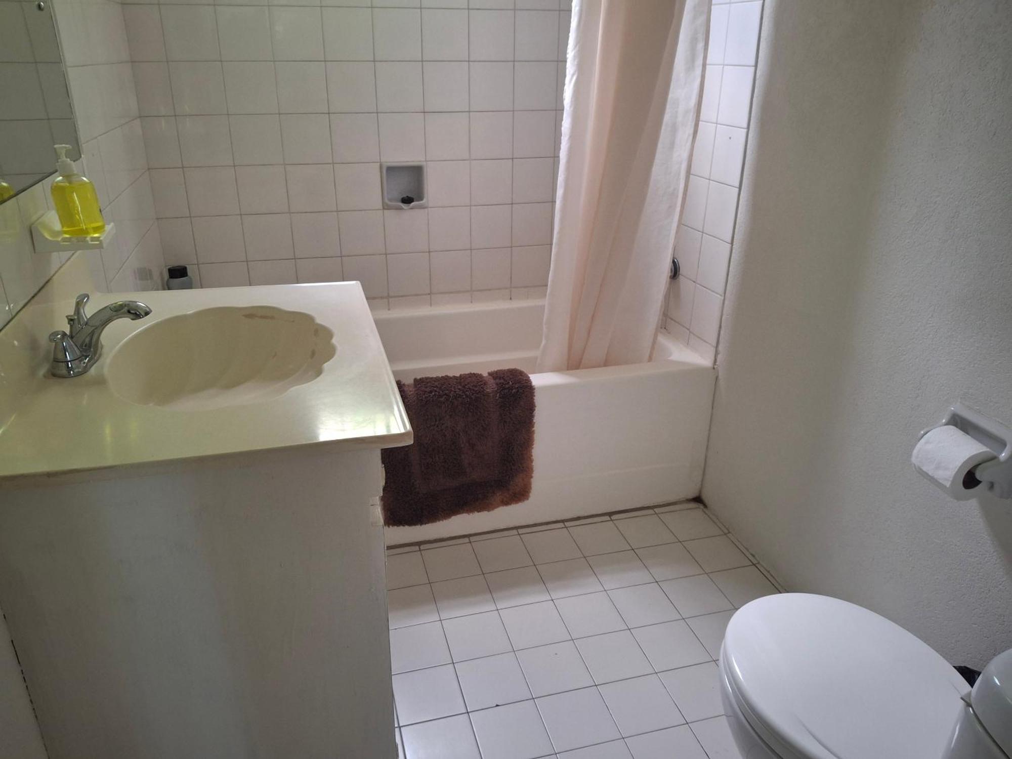 ברידג'טאון Ocean View Apartments מראה חיצוני תמונה